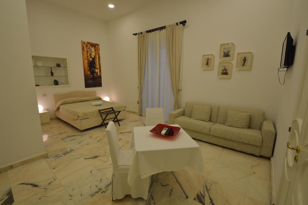 Palazzo Ruffo Di Bagnara Bed & Breakfast Napoli