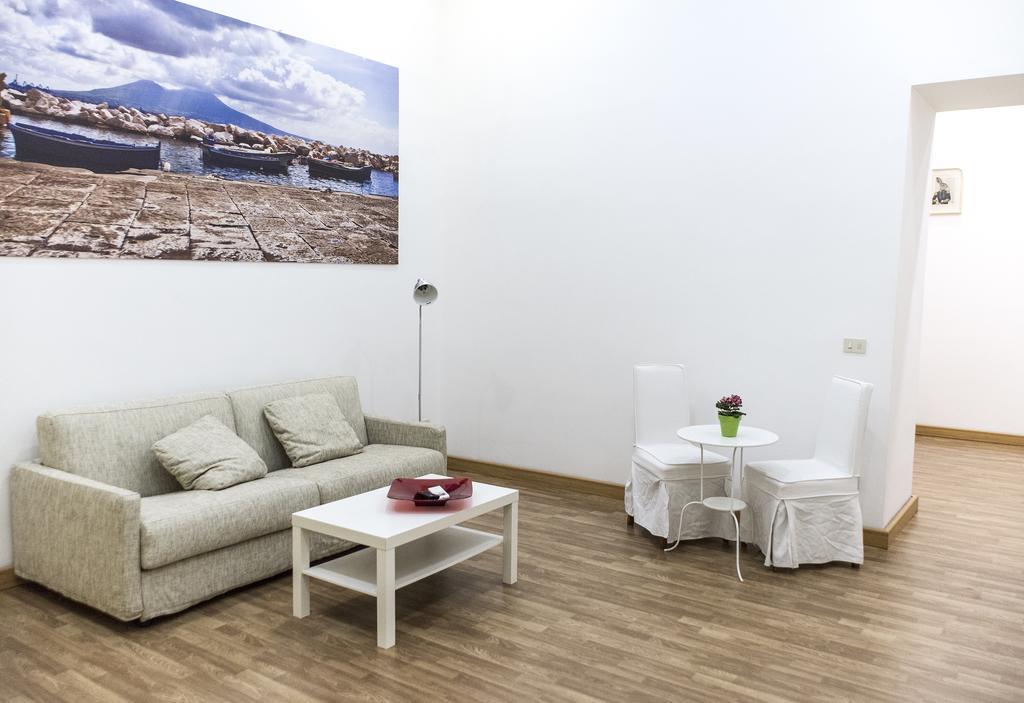Palazzo Ruffo Di Bagnara Bed & Breakfast Napoli