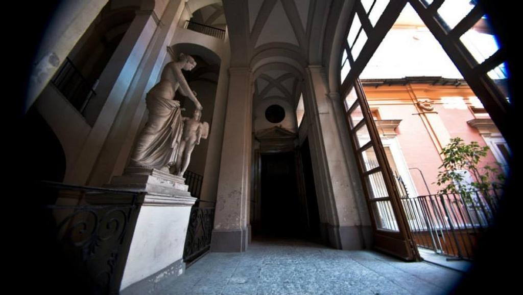 Palazzo Ruffo Di Bagnara Bed & Breakfast Naples